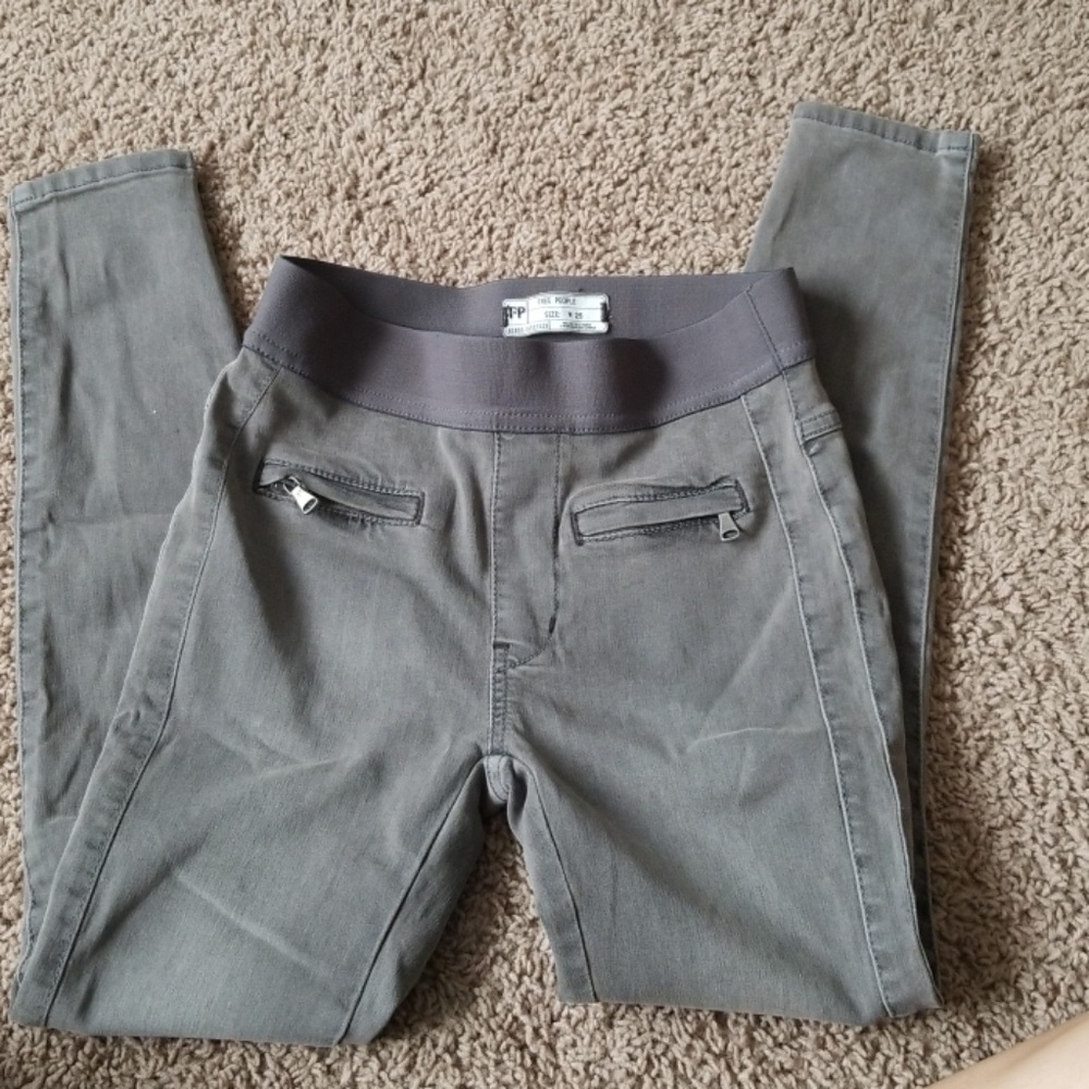 Free people Gray jeggings